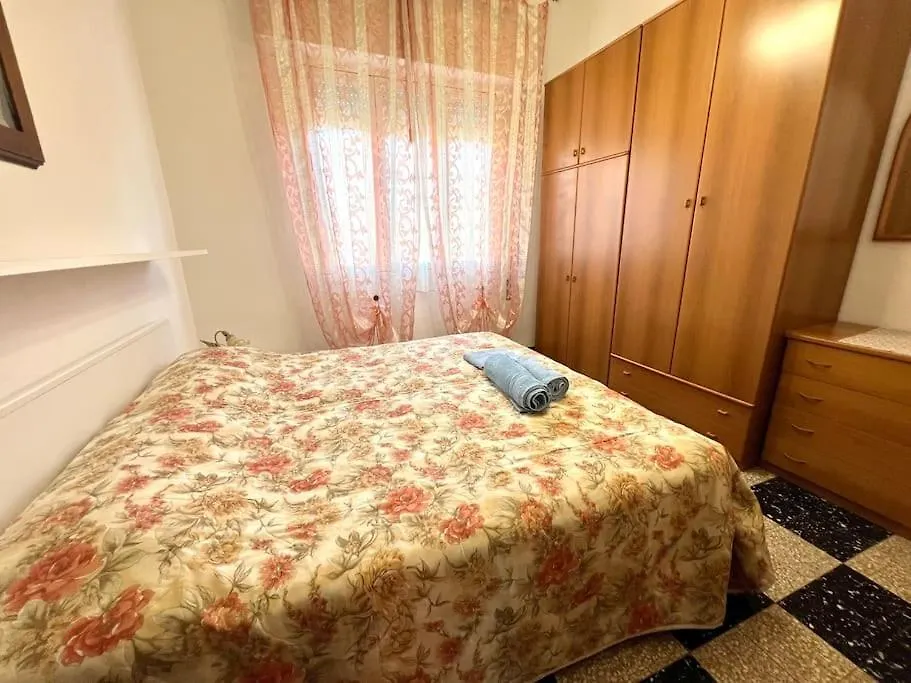 San Lorenzo Suite - Free Parking San Lorenzo al Mare 0*,